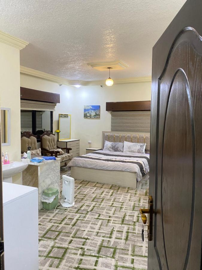 Jarash Gate Suite Buitenkant foto